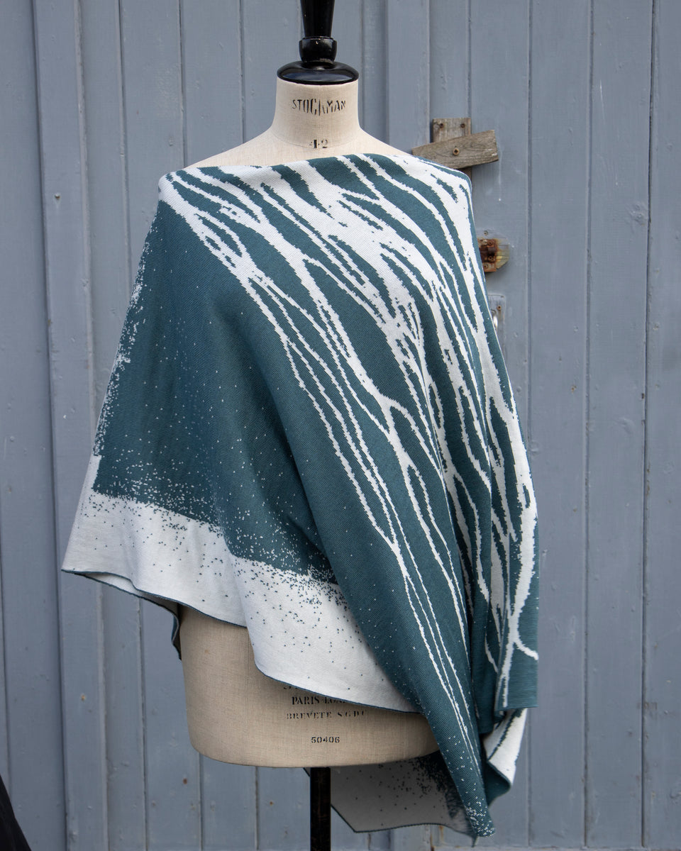 shoormal cape