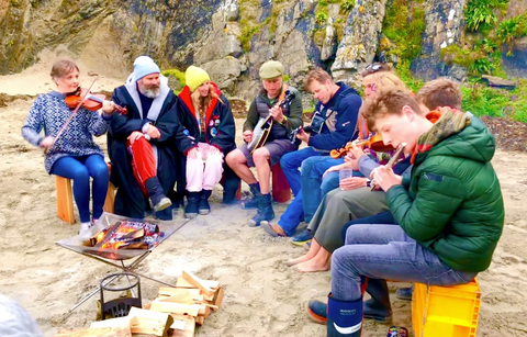 Shetland knitwear spotting on the BBC