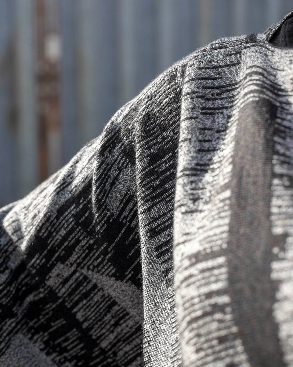 inklines long squint cape