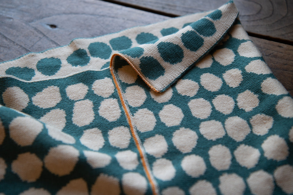 ebb-stanes cowl